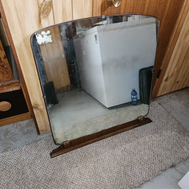 Antique Bedroom Set - Desk, Nightstand, Mirror, Dresser - photo 4