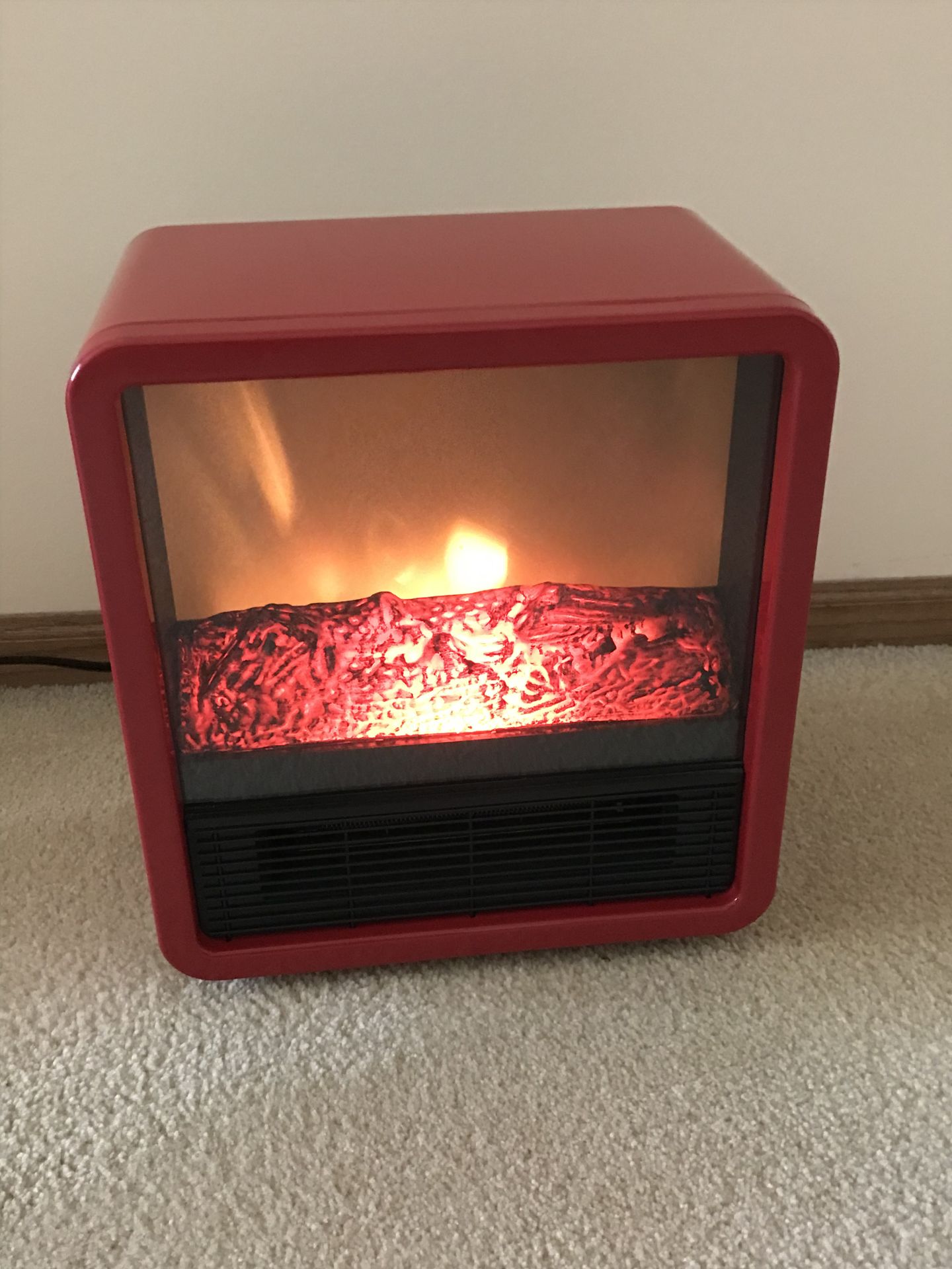 DURAFLAME PERSONAL FIRE CUBE. HEATER