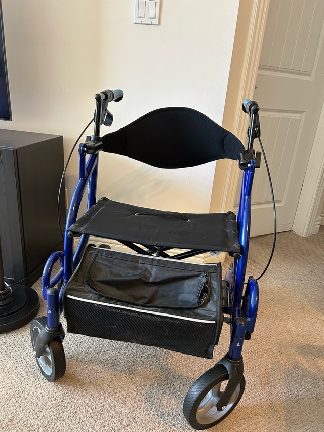 Airgo Fusion Rollator and Transport Chair - photo 2