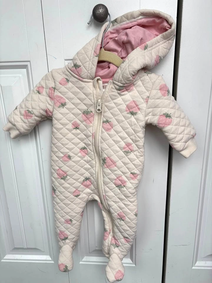 EUC Lightweight Quilted Bunting 3-6 months