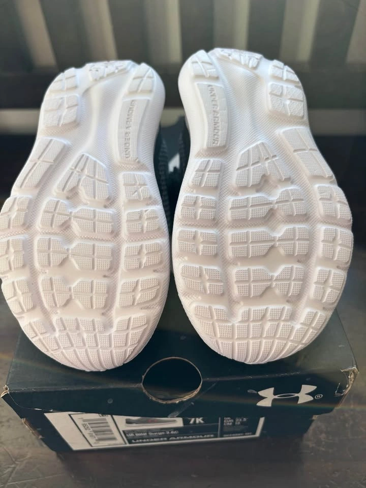 BNIB Under Armour toddler shoes C7 - photo 3