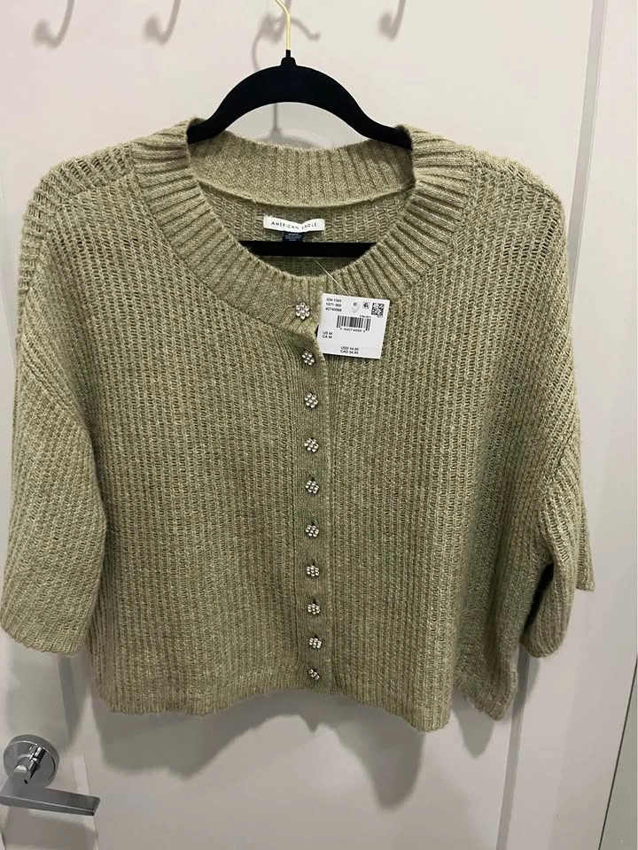 American Eagle Cropped Cardigan - Size Medium - photo 2