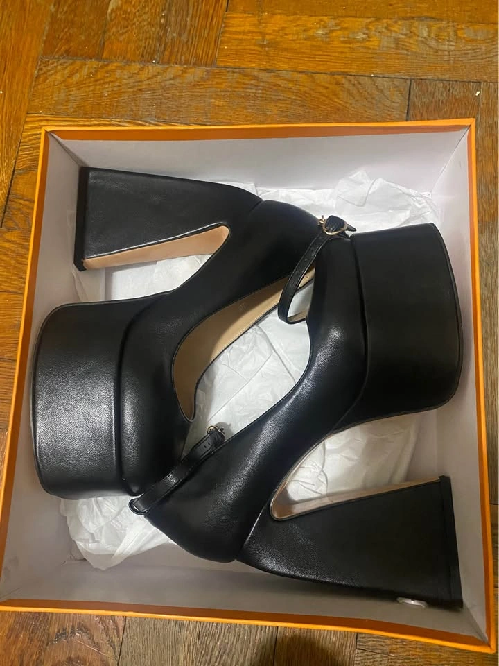Black Platform Heels Pumps - photo 2