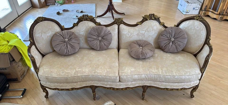 Vintage French Provincial / Louis XV Style Carved Wood Sofa