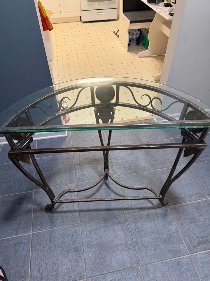 Half circle side table - photo 3