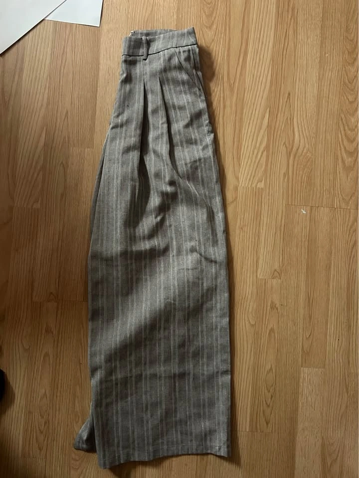 BNWT Commense High-Waisted Wide Leg Dress Pants – Brown Pinstrip - photo 4