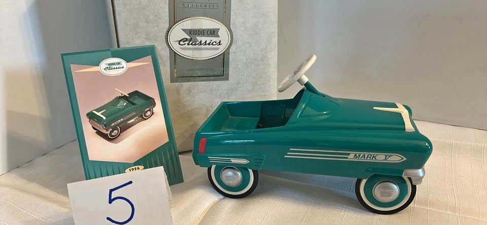 Hallmark Kiddie Cars - 3 Die-Cast Models