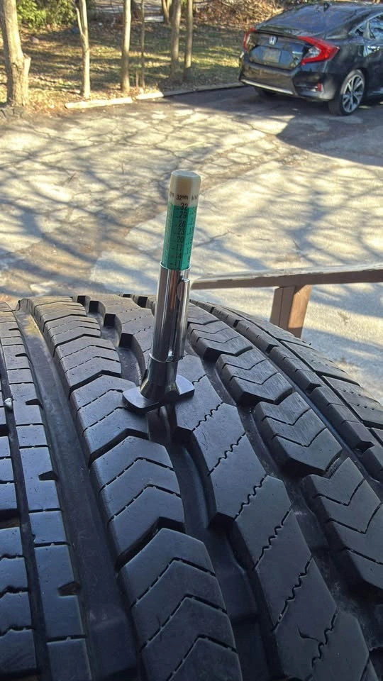 Mirage All-Season Tires Set of 4 - 225/65R17 (95% Tread) - photo 3