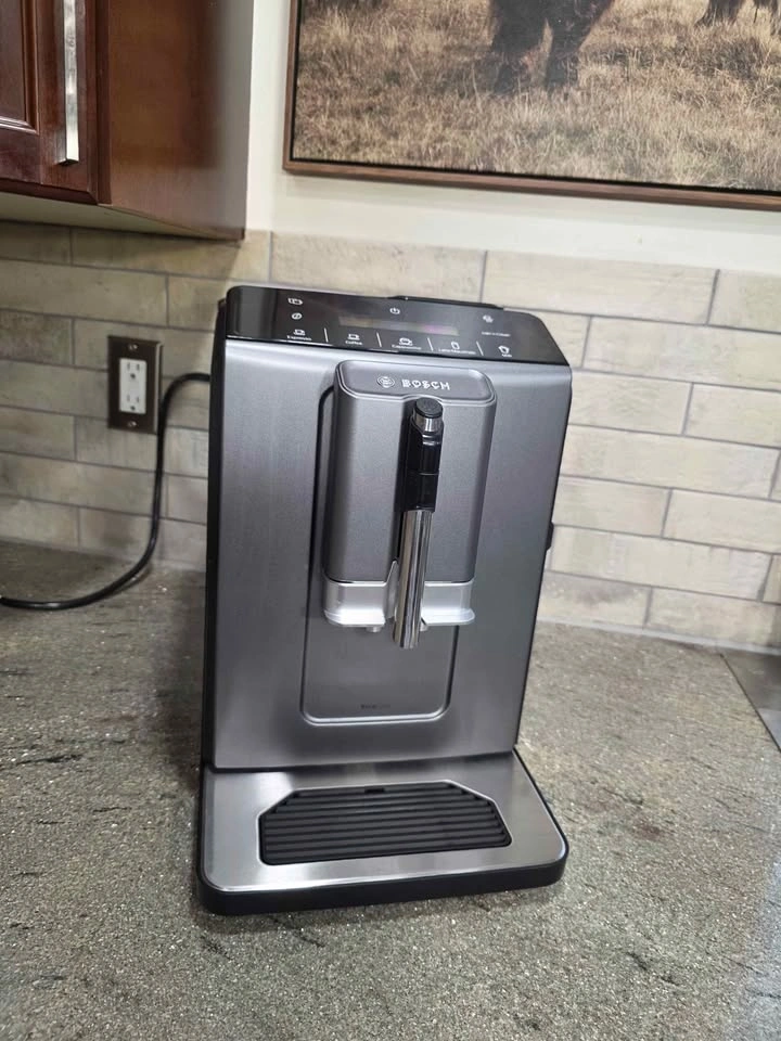 Bosch 300 Series Fully Automatic Espresso Machine - photo 5