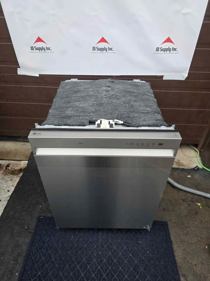 LG 24in Stainless Steel Dishwasher with 3rd Rack - photo 3