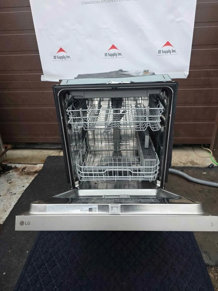 LG 24in Stainless Steel Dishwasher with 3rd Rack - photo 5
