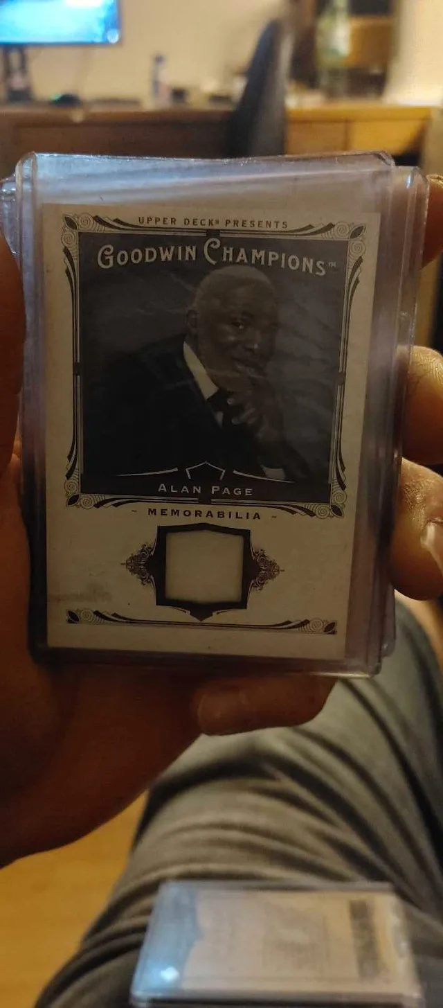 Rare Card$ 4 $ale image indicator(3)