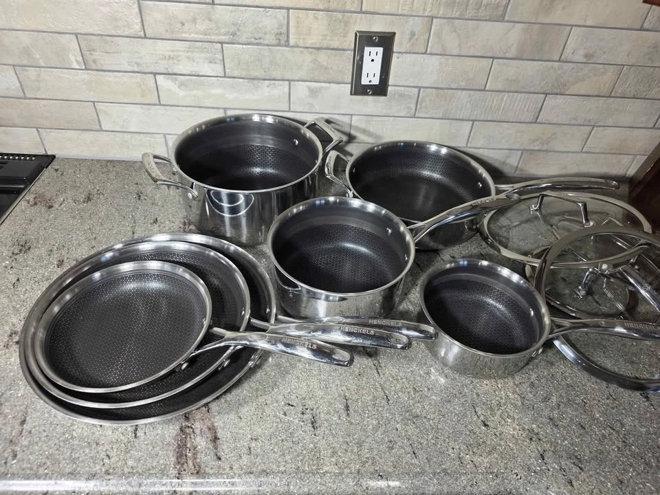 Henckles Paradigm 11-Piece Pot and Pan Set For Sale - photo 3