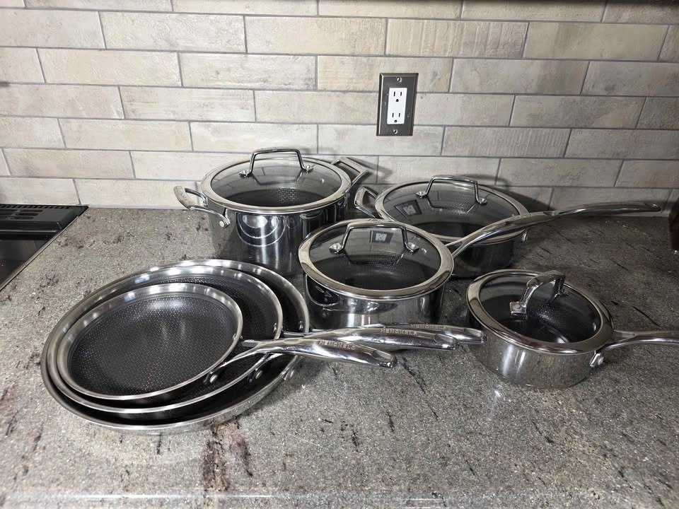Henckles Paradigm 11-Piece Pot and Pan Set For Sale - photo 4