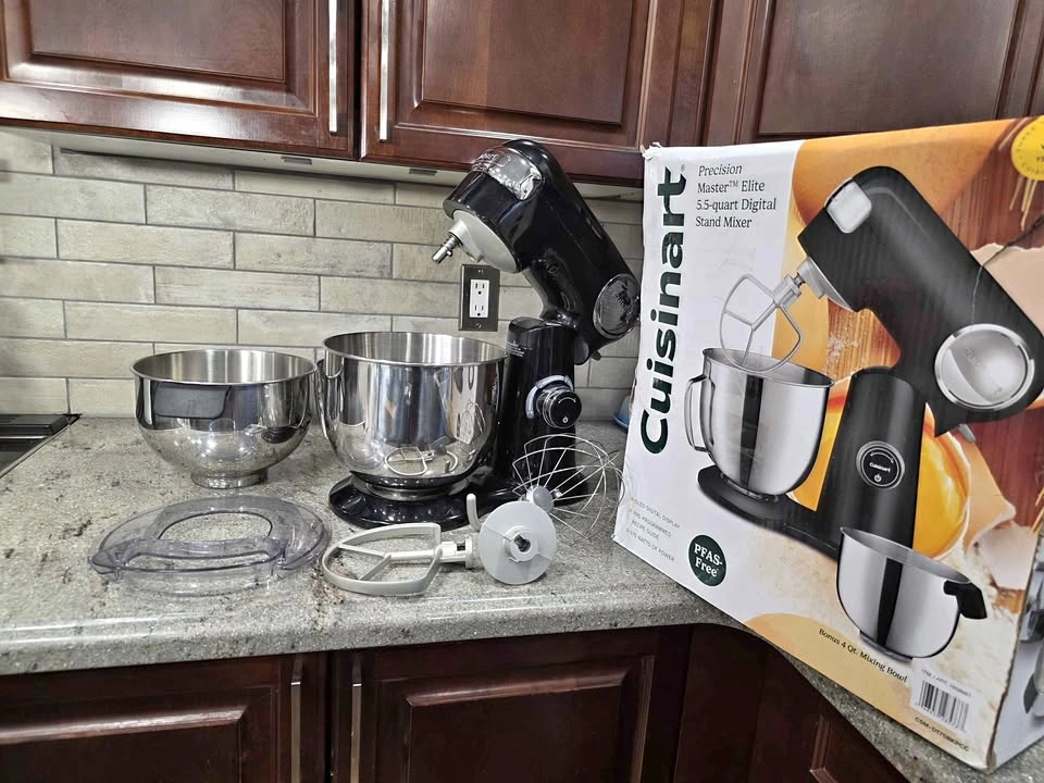 Cuisinart 5.5Qt Digital Stand Mixer For Sale