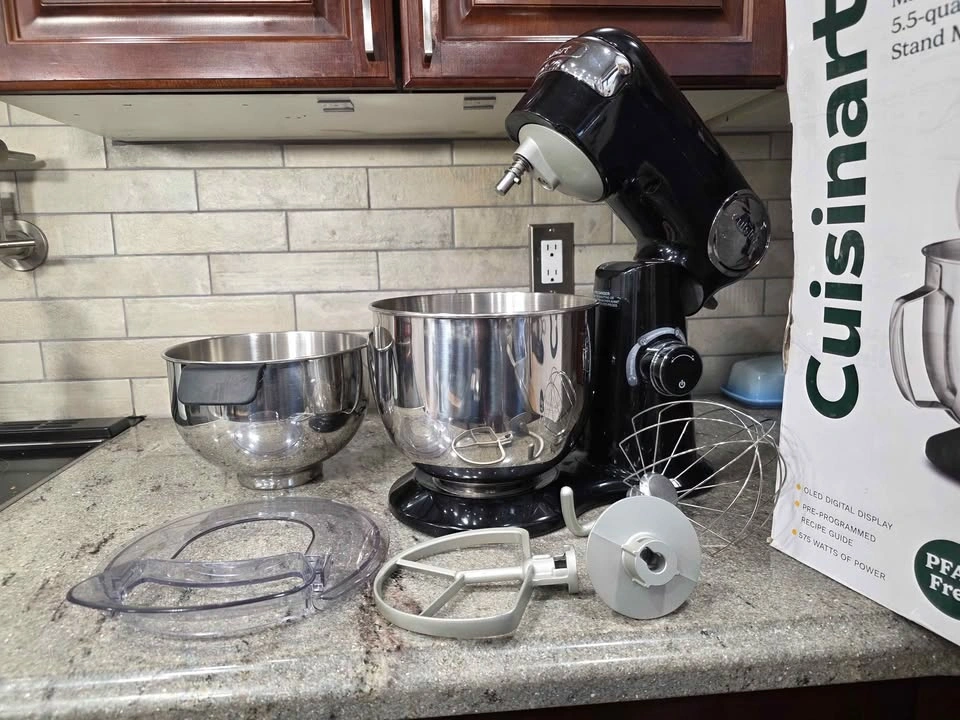 Cuisinart 5.5Qt Digital Stand Mixer For Sale - photo 2