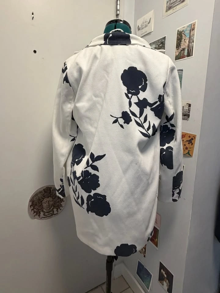 b.young Mid Length White Jacket with Blue Flowers - photo 3