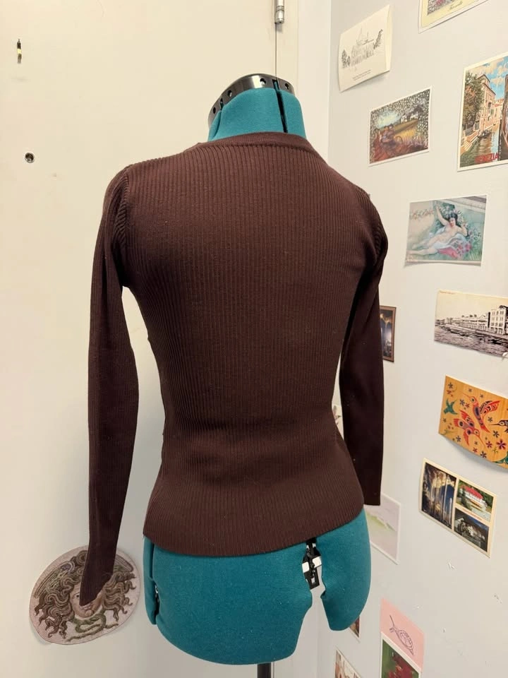 Brown long sleeve shirt - photo 2