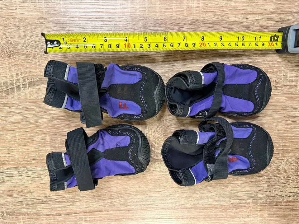 Muttluks Dog Boots for Medium/Large Dog