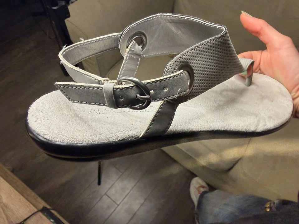 Aerosoles Gray Sandals - photo 5