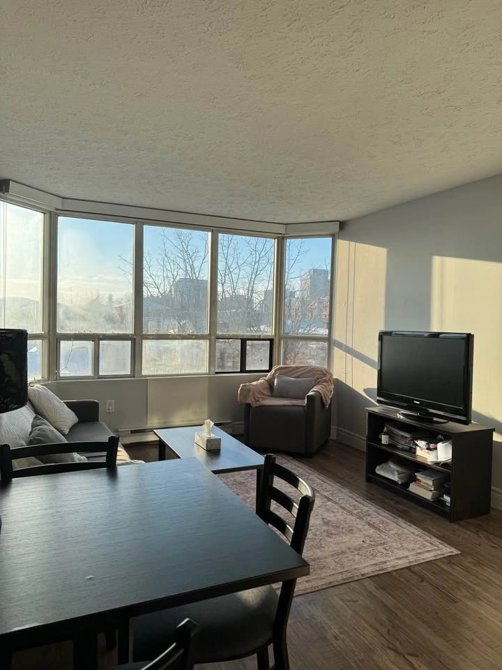 Private room for rent - photo 5