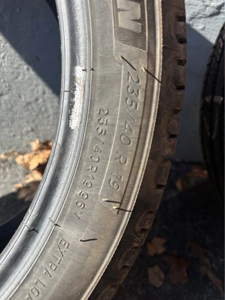 235/40R19 Michelin + All Season Tires - photo 4