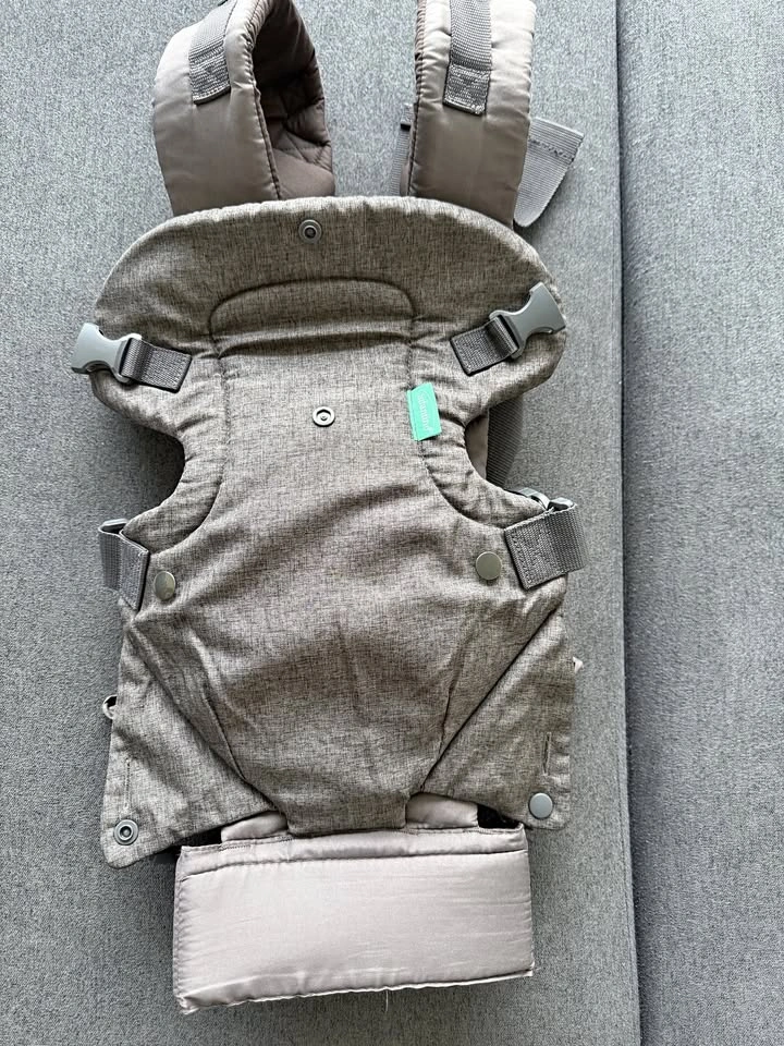 Infantino Flip Advanced 4-in-1 Baby Carrier
