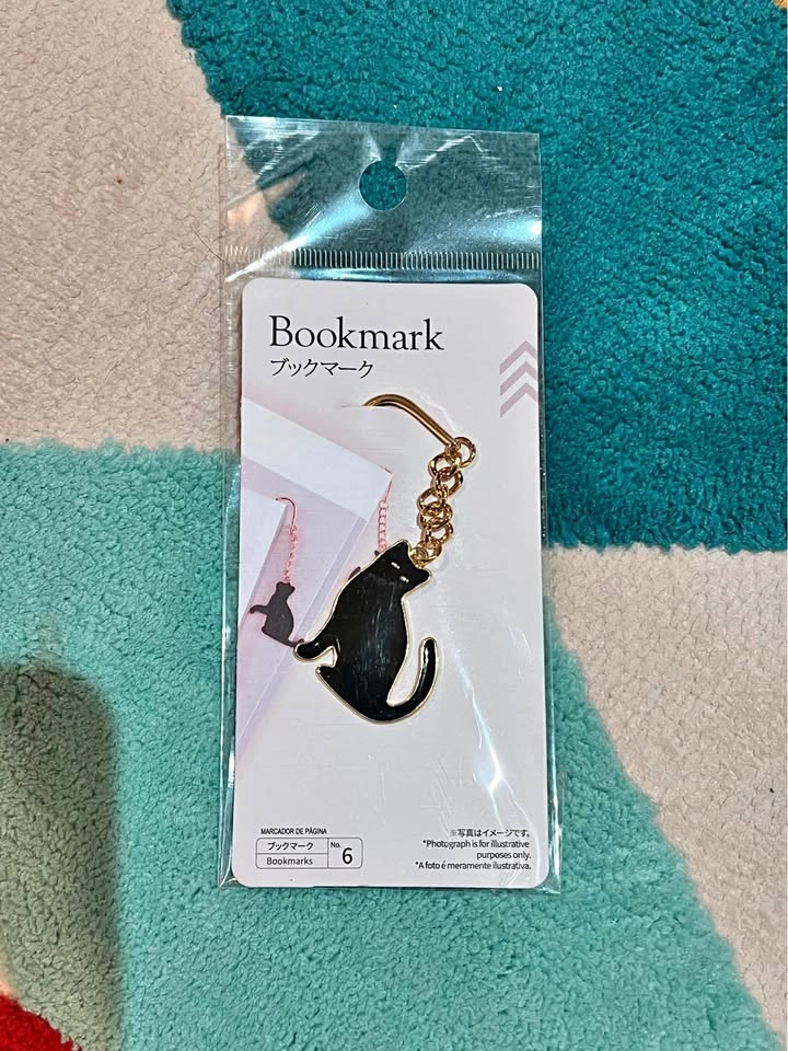 Enamel Cat Charm Metal Bookmark