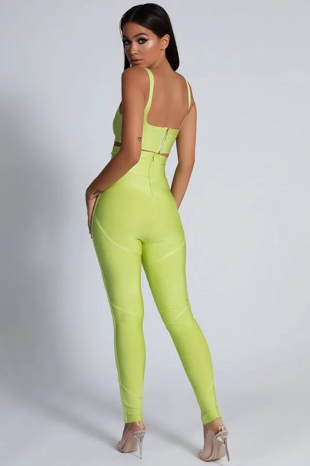 Meshki, Guess, IamGIA image indicator(2)