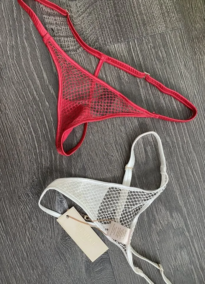 Meshki, Guess, IamGIA image indicator(7)