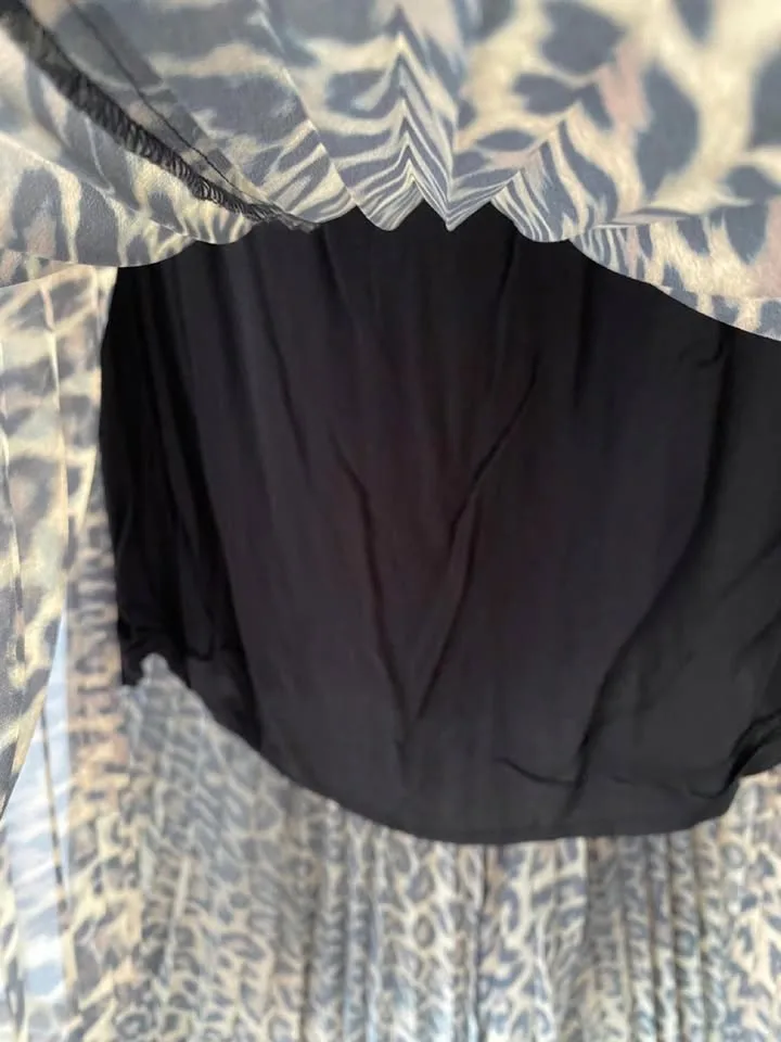 The Kooples Leopard Print Pleated Skirt - Size 1 (S) image indicator(5)