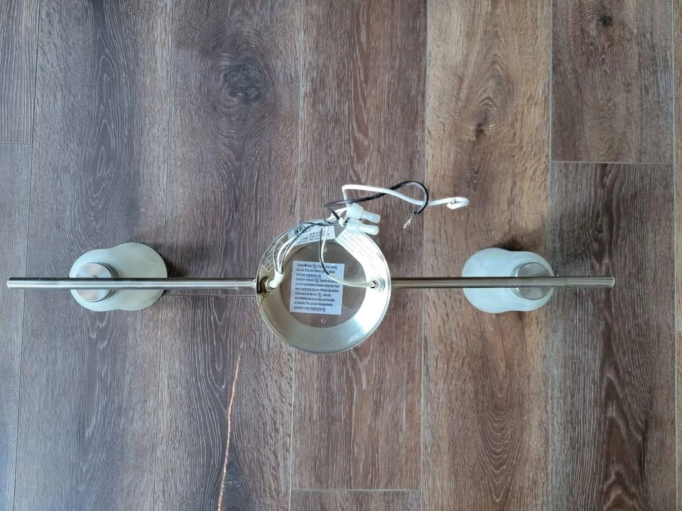 Ceiling Track Lighting Fixture - photo 4