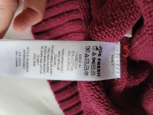 Joe Fresh Sweater - Size Medium - photo 3