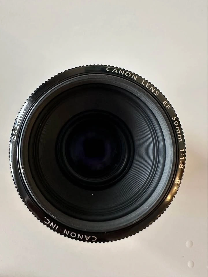 Canon EF 20mm f/2.8 USM Wide Angle Lens - photo 2