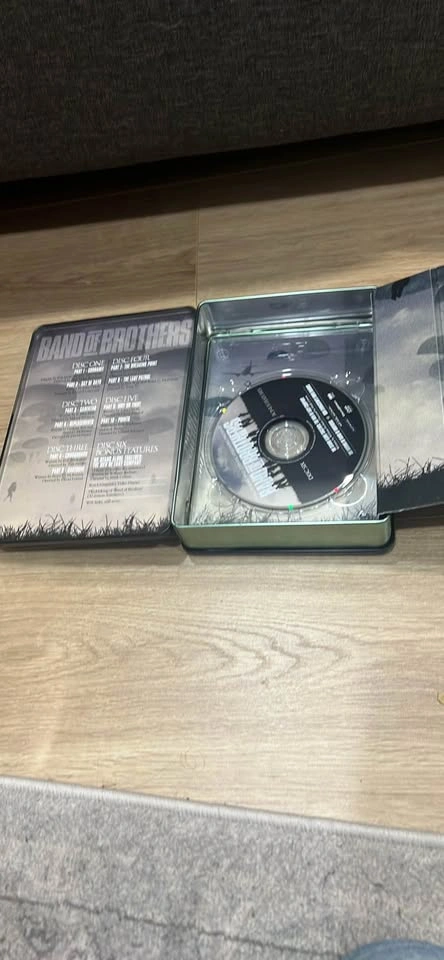 Band of Brothers Steel case DVD - photo 3