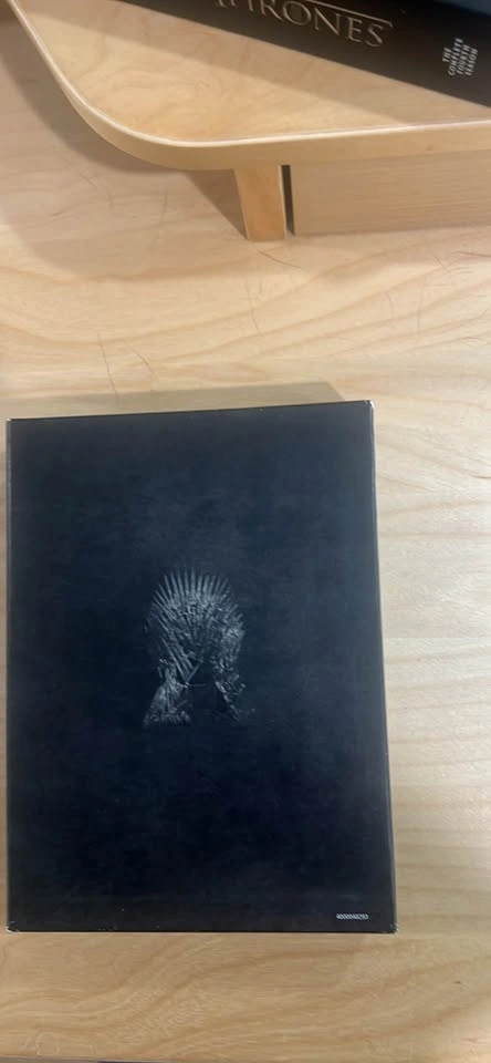 Game of Thrones Season 4 DVD - photo 3