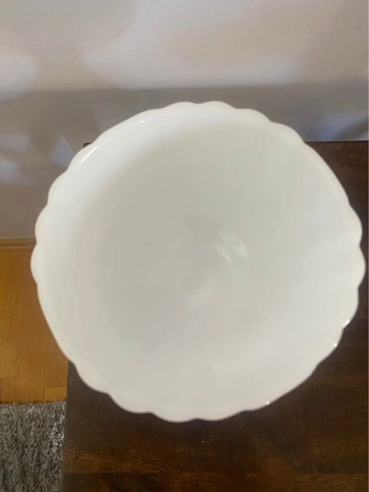 Vintage Milk Glass Ribbed Pedestal Compote Vase - photo 2