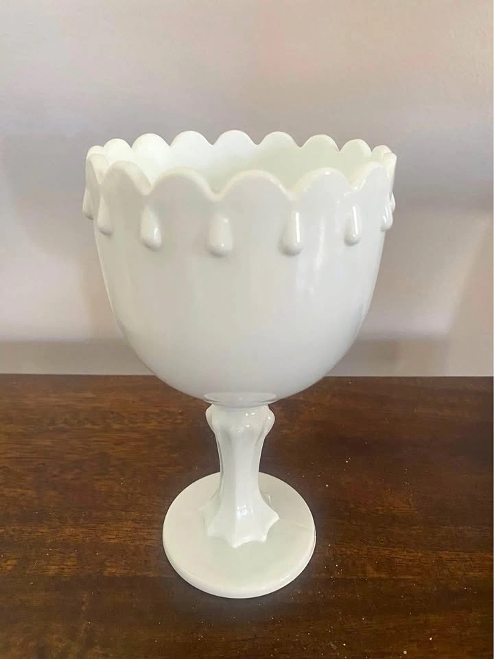 Vintage Indiana Milk Glass Compote/Goblet - Teardrop Pattern