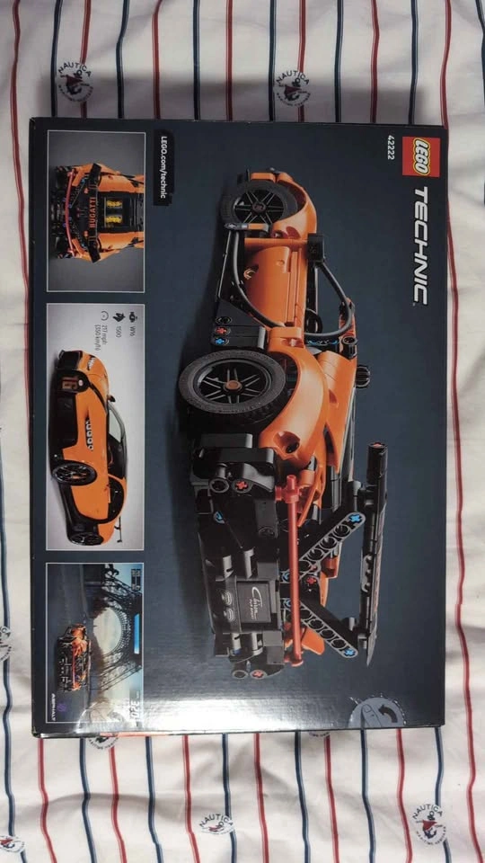 Lego Technic set Bugatti - photo 2