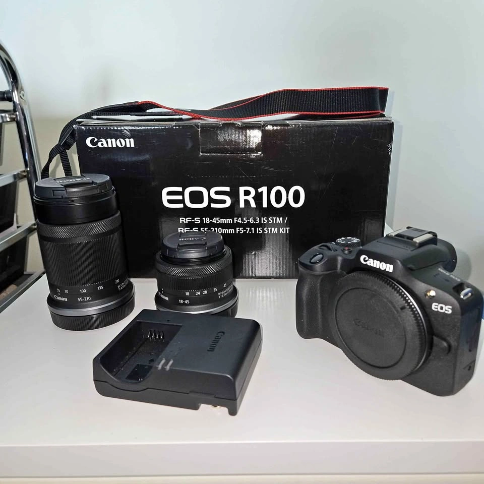 Canon R100 Camera with Two Lenses