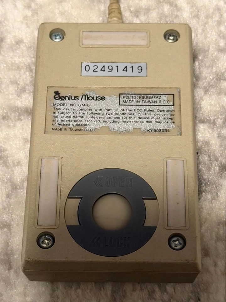 Vintage Genius Mouse Model Number GM-6 - photo 3