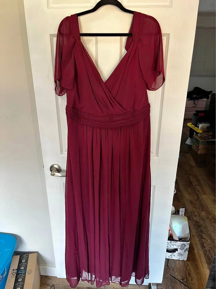 Occassion Dress - Plus Size - Levkoff - Red Wine Burgundy