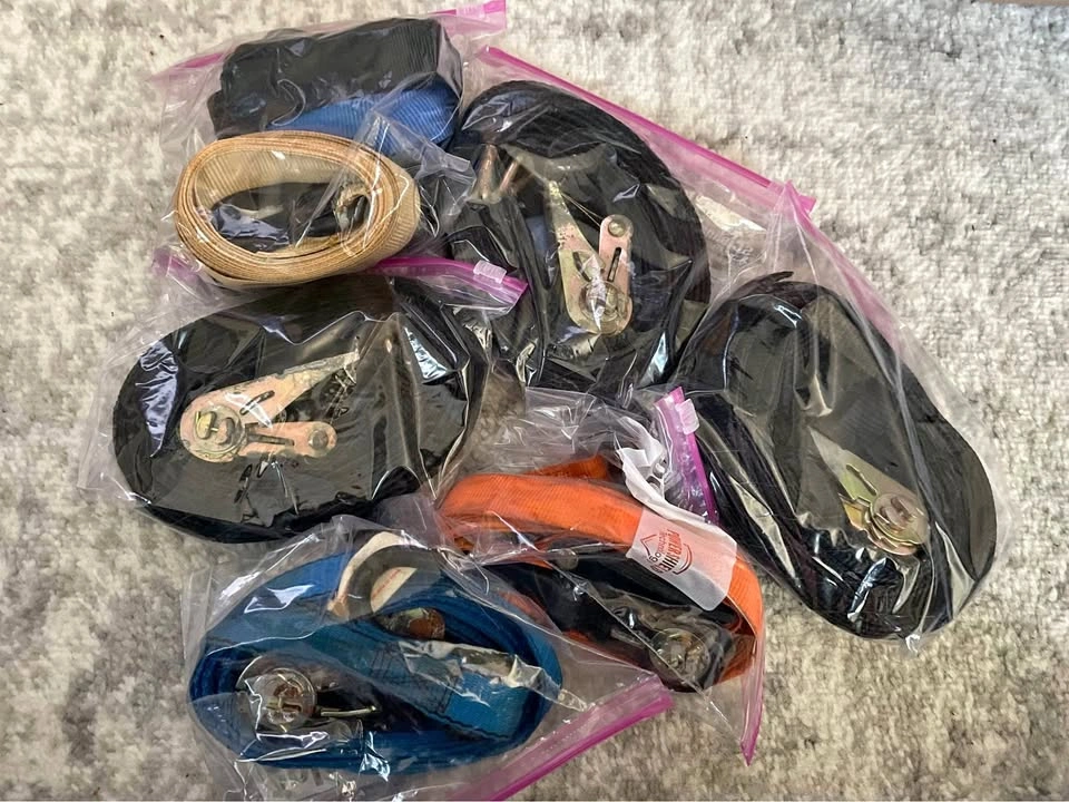 Lot of Used Ratchet Tie-Downs