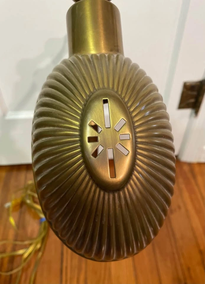 Vintage Polished Brass & Wood Art Deco Lamp - photo 4