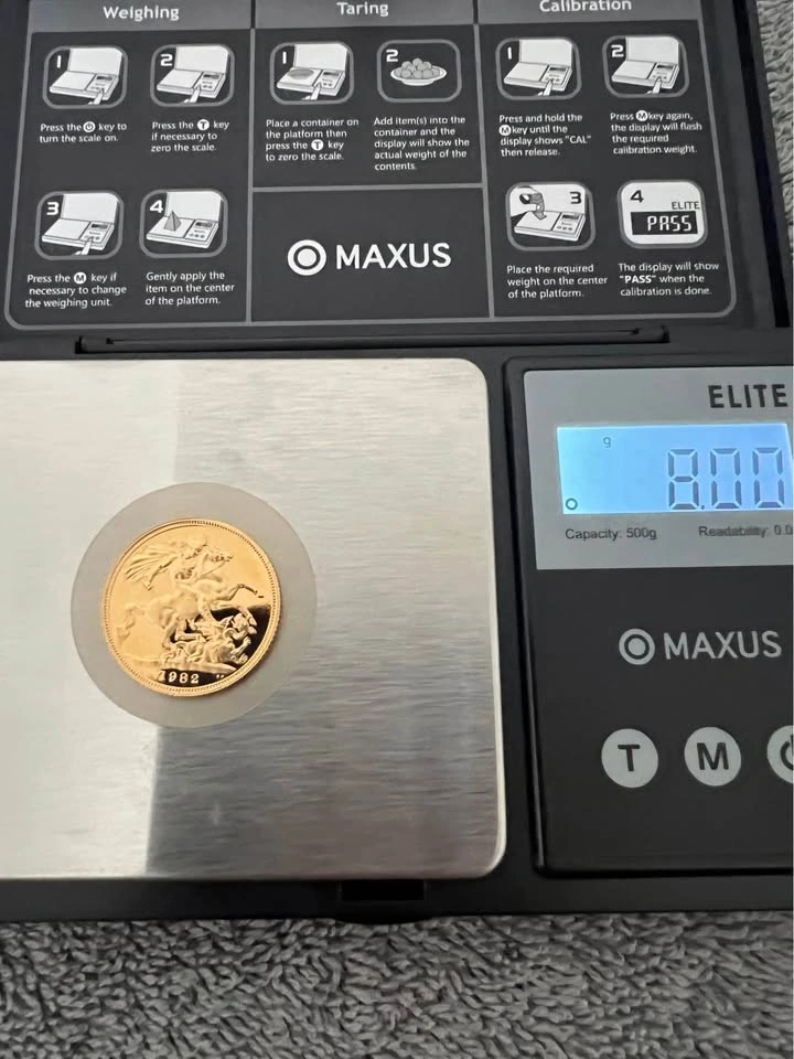 22k 8 Gram Gold Collectable Round - photo 2