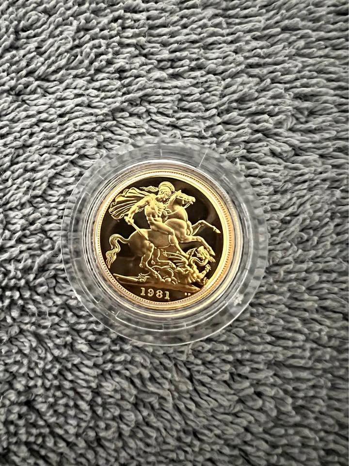 22k 8Gram Gold Limited Edition Round