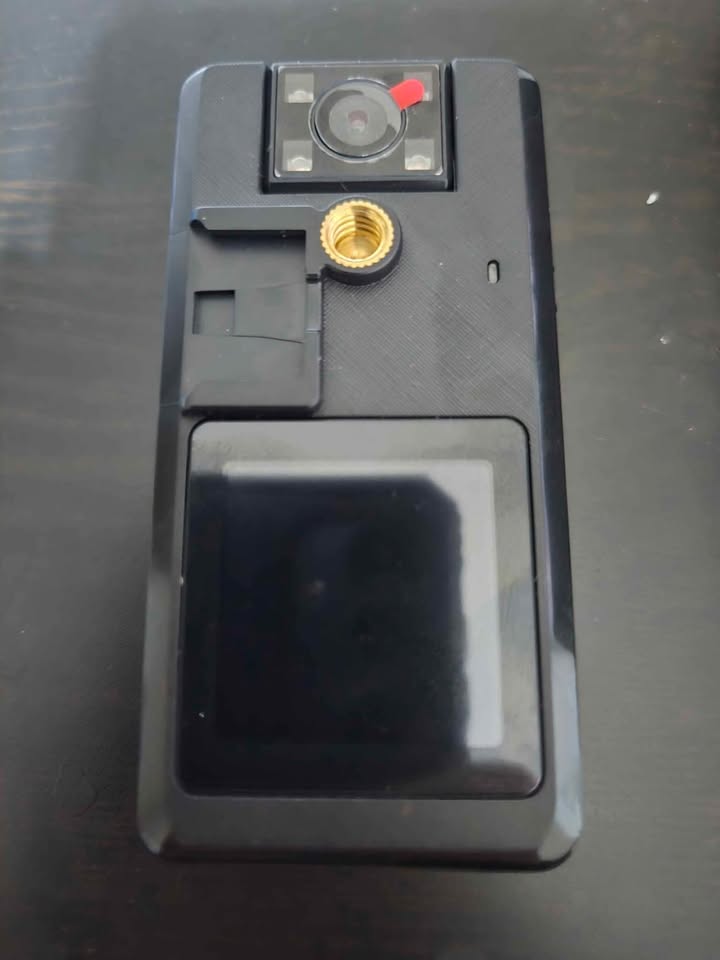 Body cam with 32gb sd card - photo 2