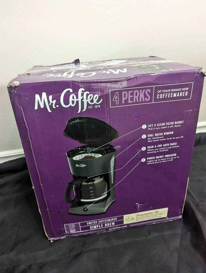 Mr. Coffee Black 12 Cups Coffee Maker - Like New