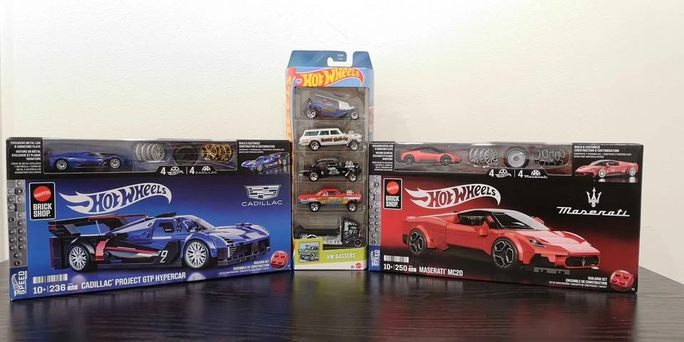 LOT- Hot Wheels Matchbox Miniso Die-Cast (33 Items) - photo 2