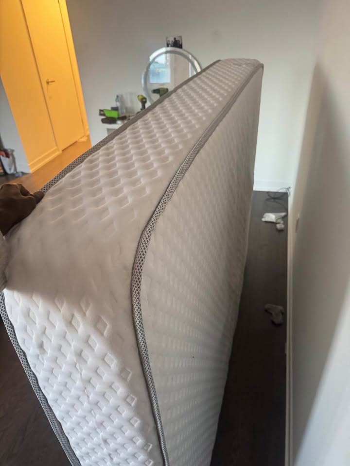Crystli full size mattress, 10 inch memory foam mattress - photo 3